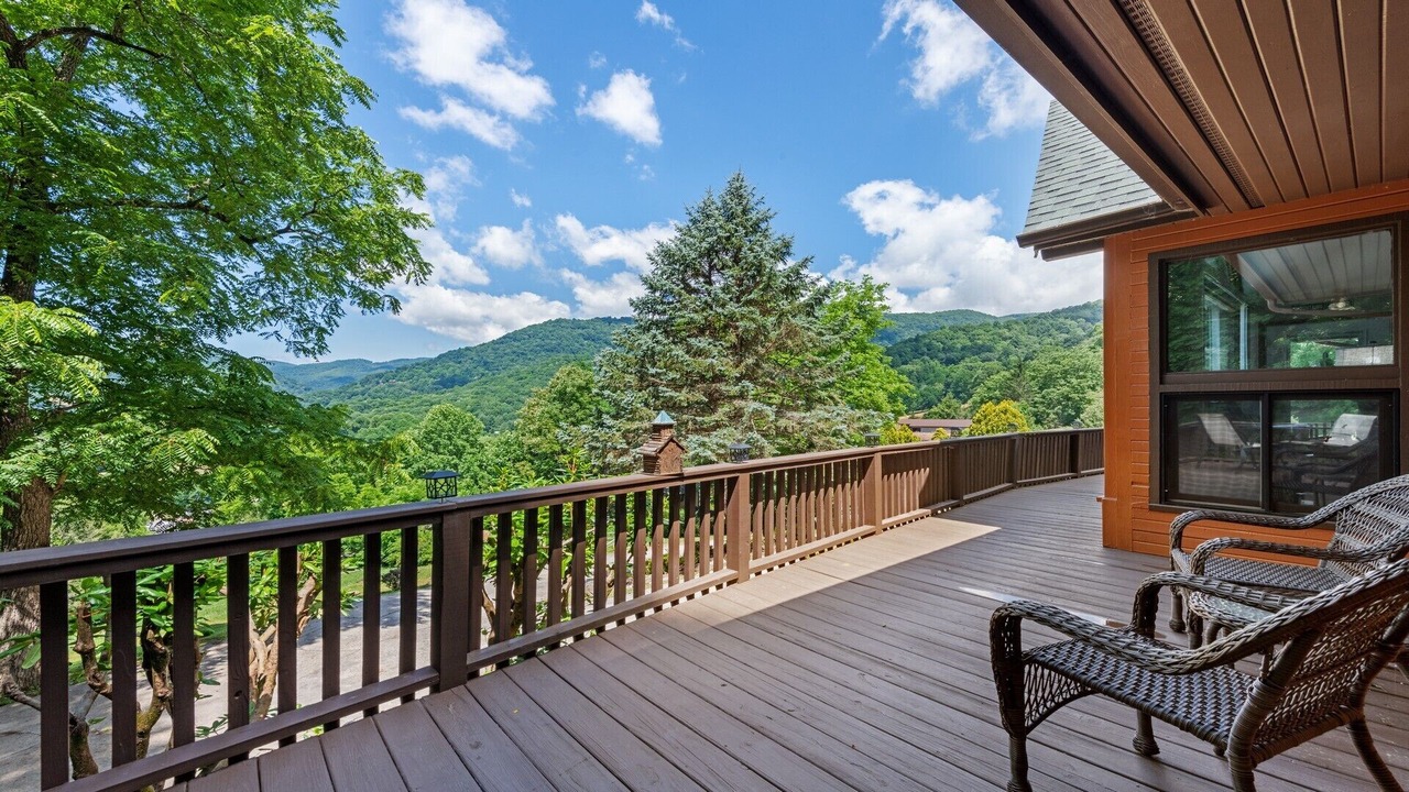 Photo of Others in Maggie Valley