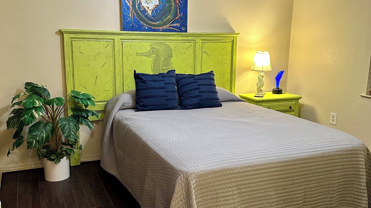 Photo of Bedroom in Gulfport