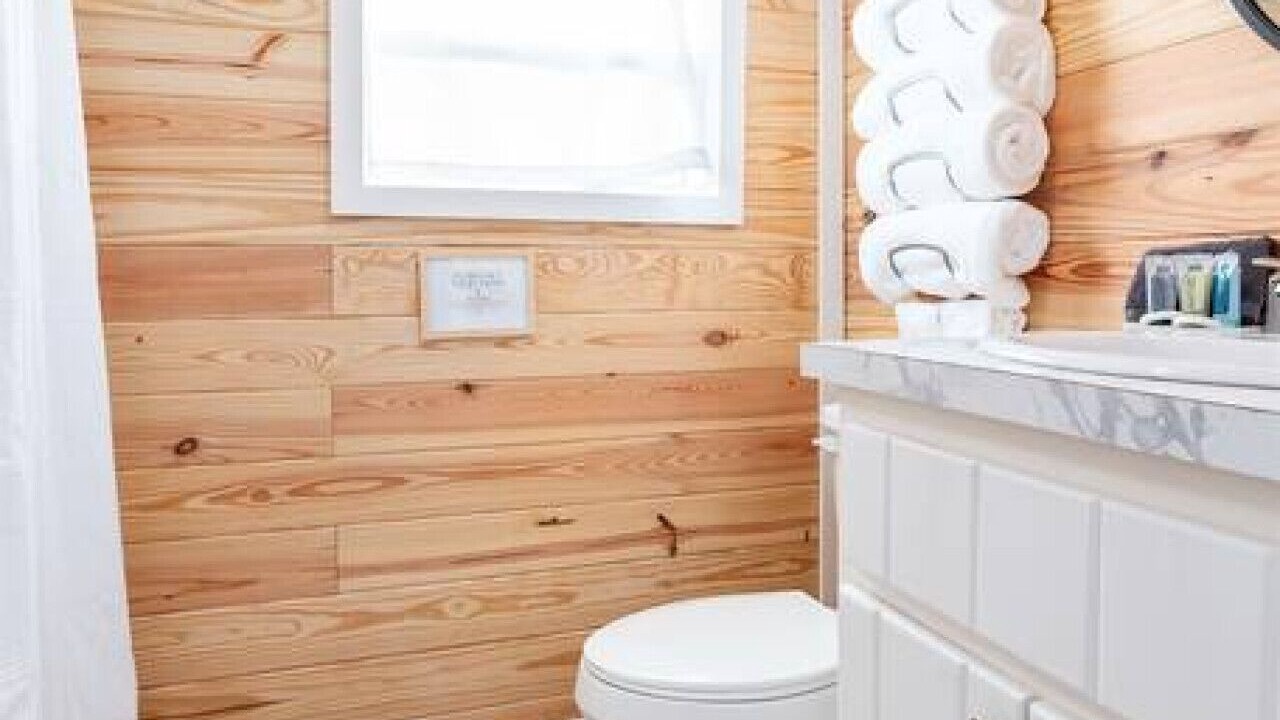 Photo of Bathroom in Guntersville