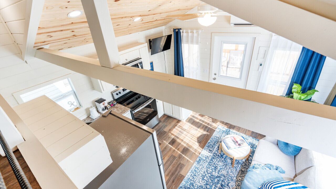 Photo of Livingroom in Guntersville