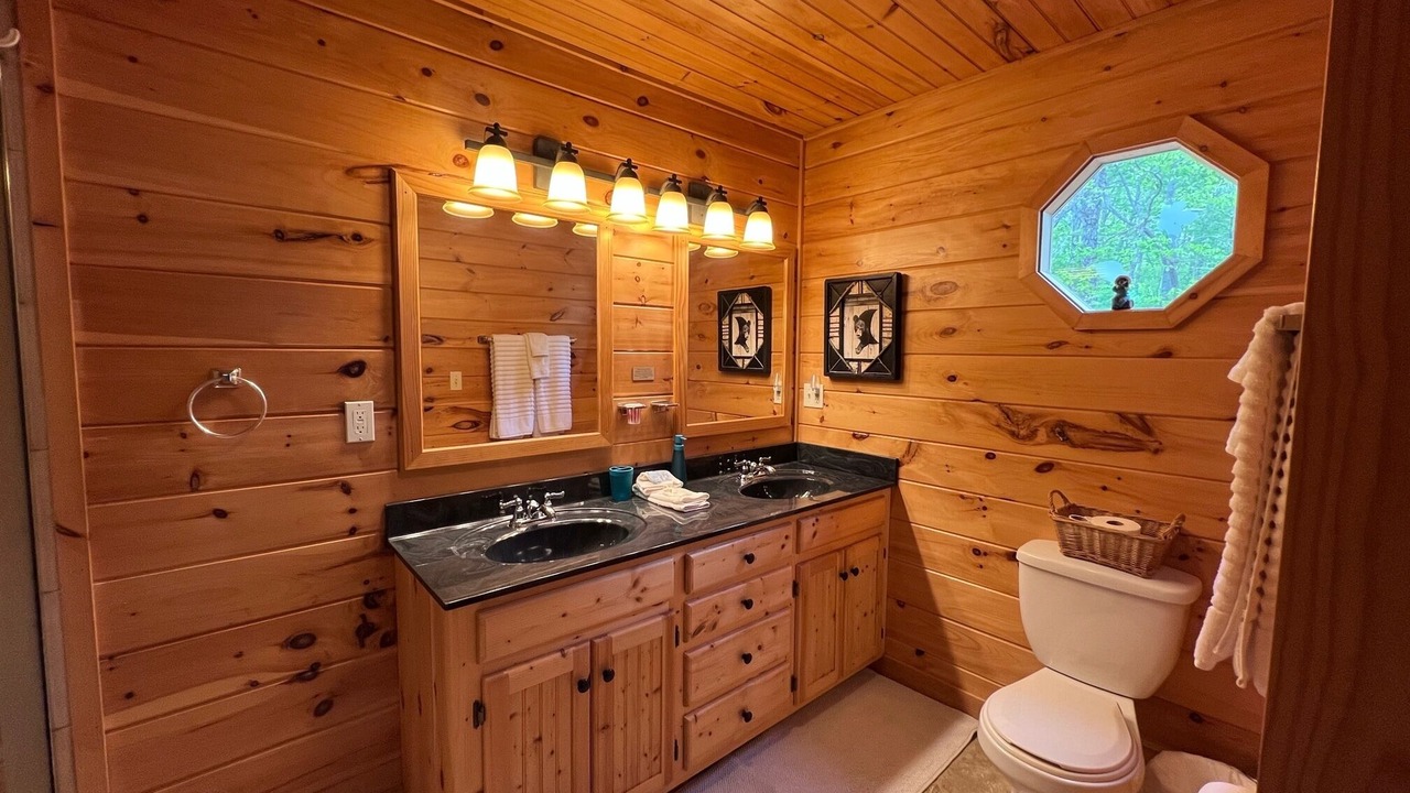 Photo of Bathroom in Morganton