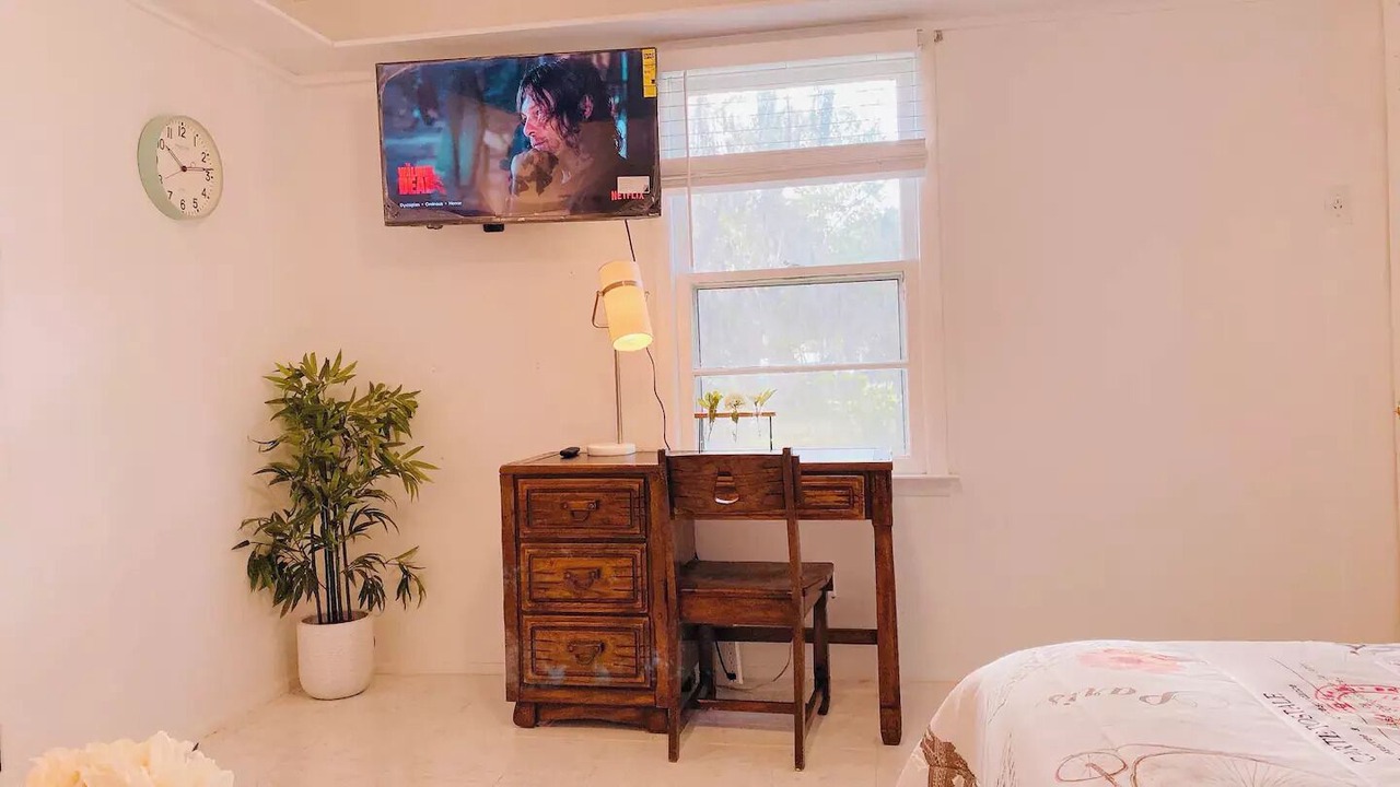 Photo of Bedroom in Dock Junction