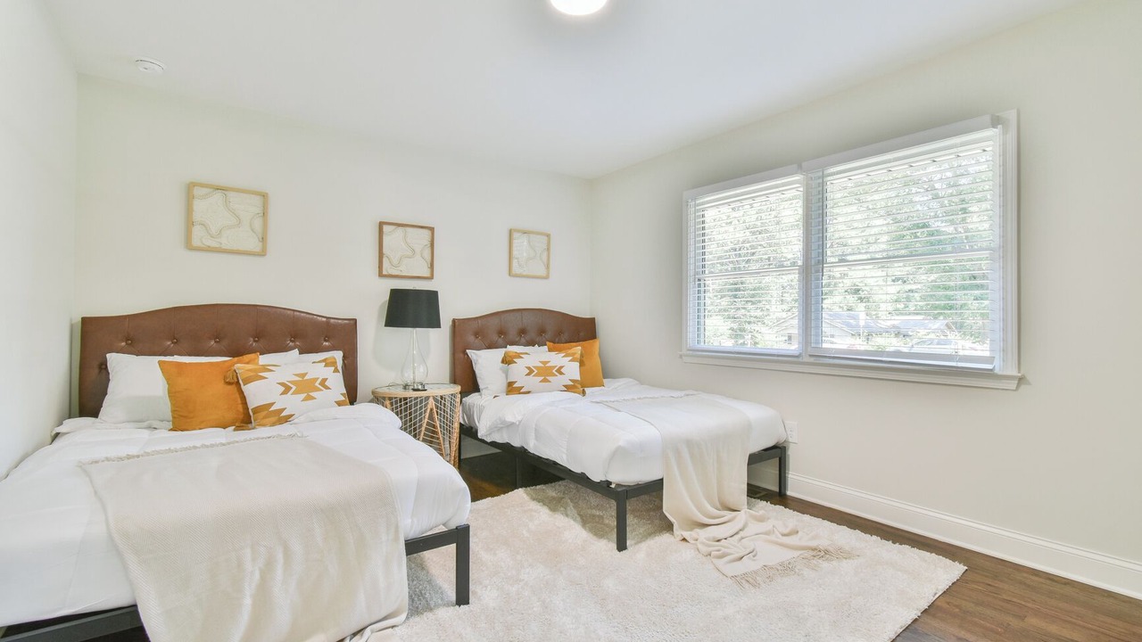 Photo of Bedroom in Addison Heights