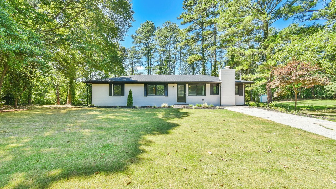 Photo of Outdoor in Addison Heights