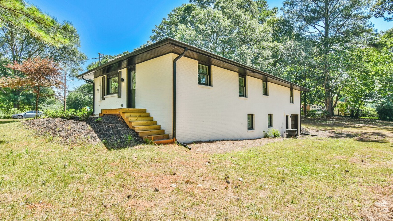 Photo of Outdoor in Addison Heights
