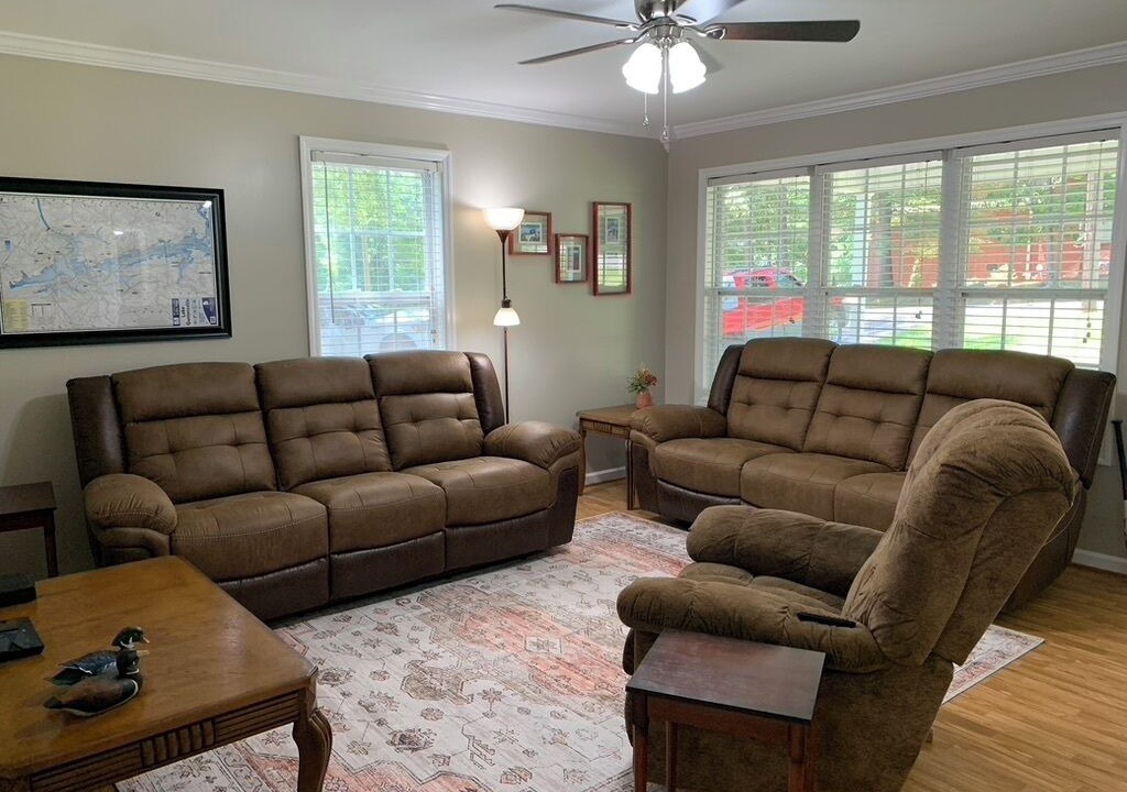 Photo of Bedroom in Guntersville