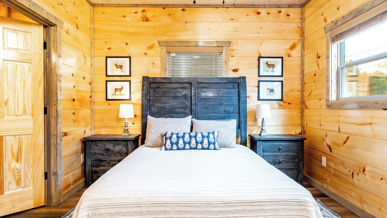 Photo of Bedroom in Sevierville