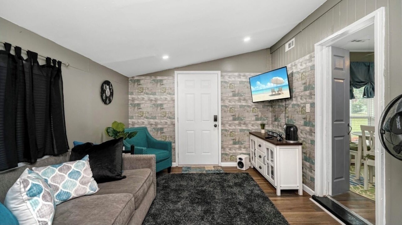 Photo of Livingroom in Normal