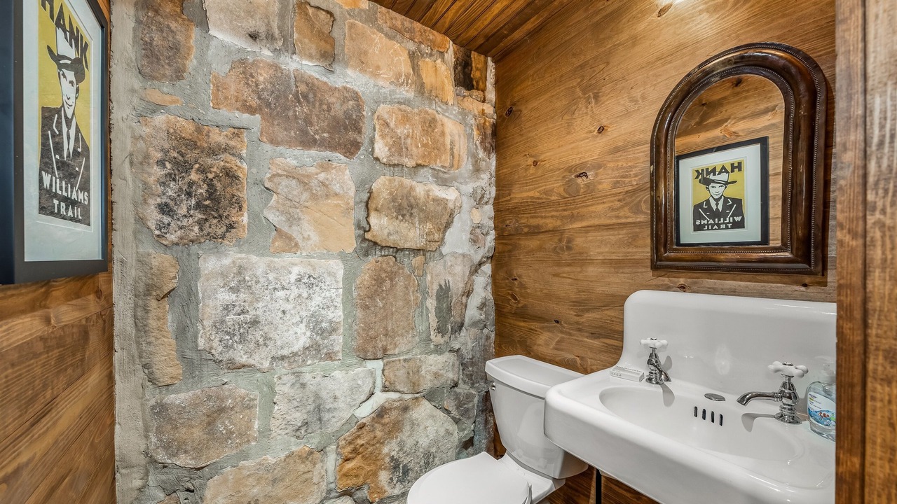 Photo of Bathroom in Mentone