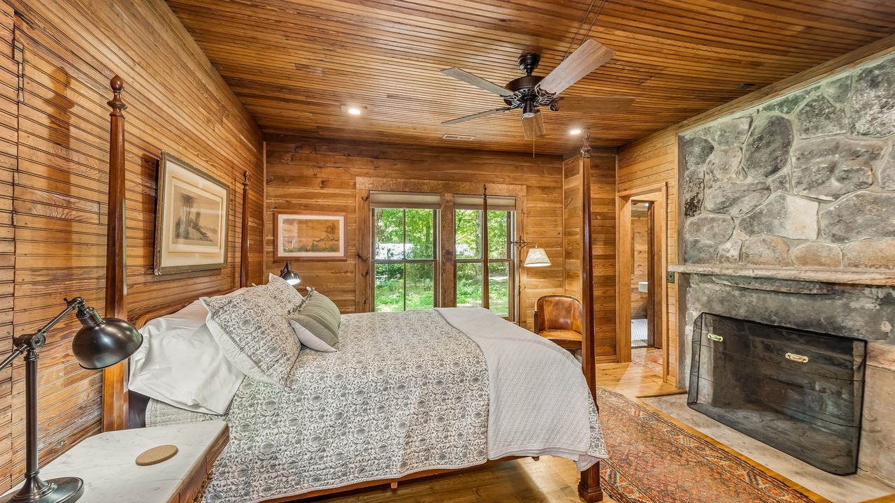Photo of Bedroom in Mentone