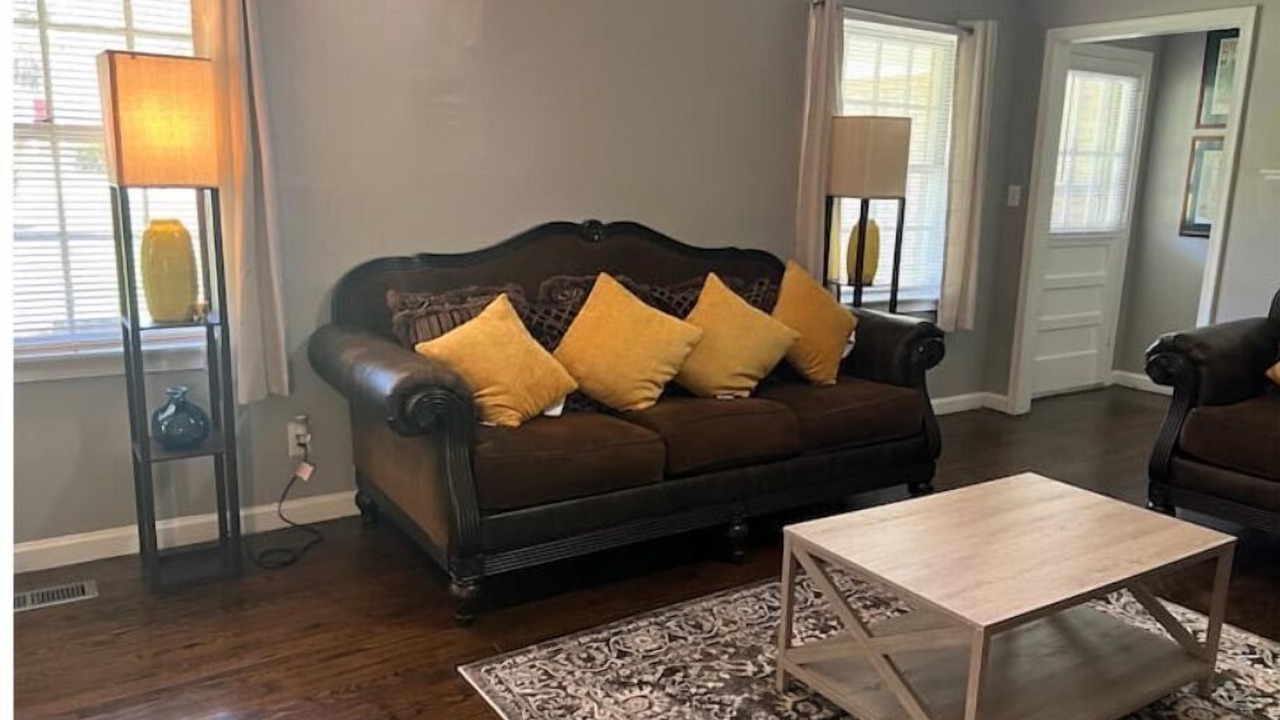 Photo of Livingroom in Valdosta