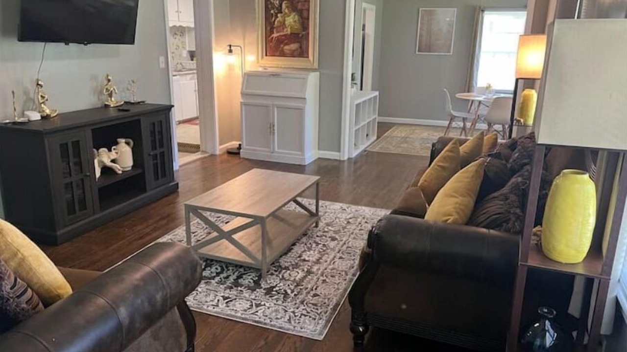 Photo of Livingroom in Valdosta