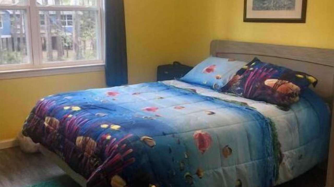 Photo of Bedroom in Dauphin Island