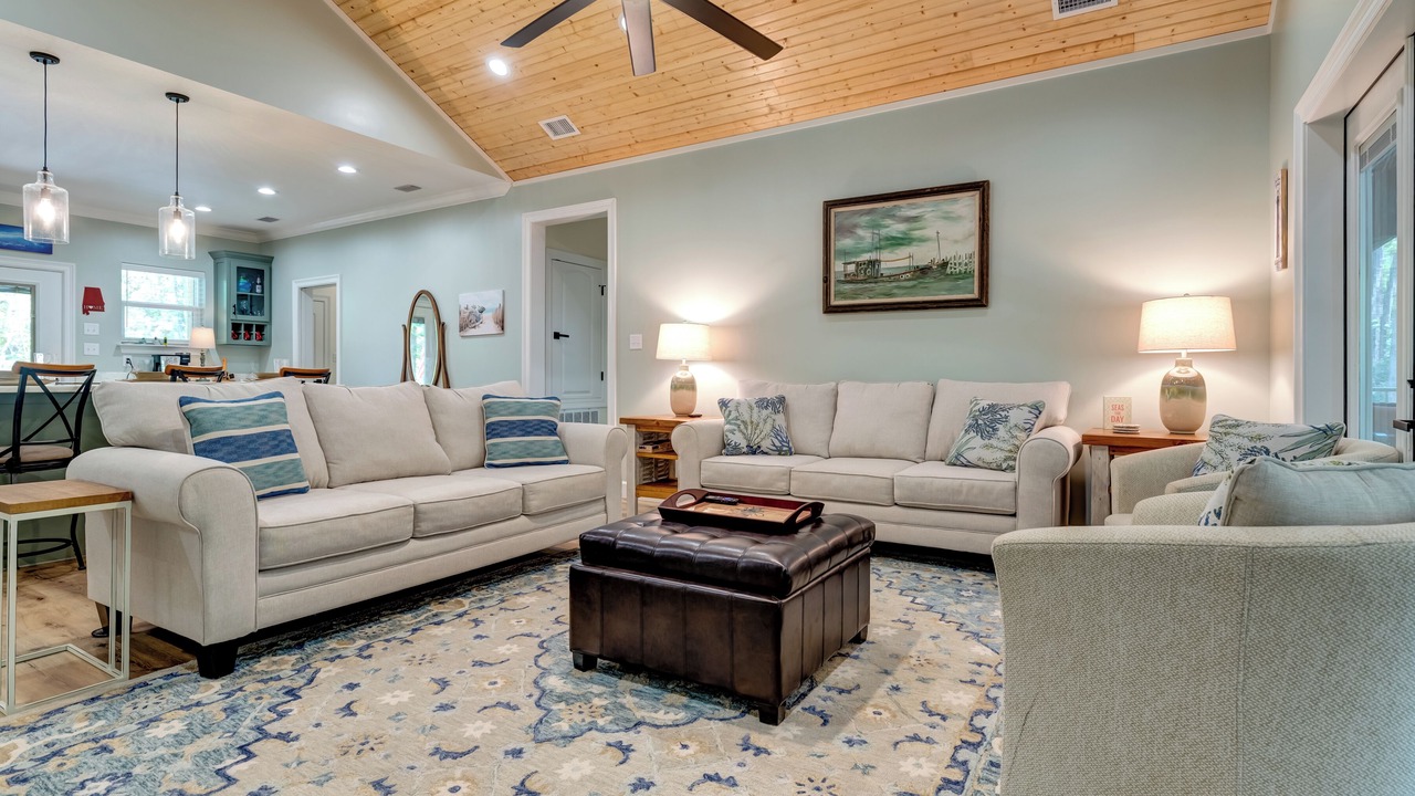 Photo of Bedroom in Dauphin Island