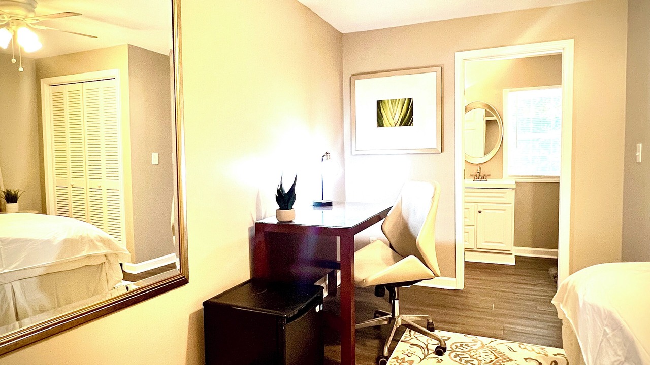 Photo of Bedroom in Atlanta