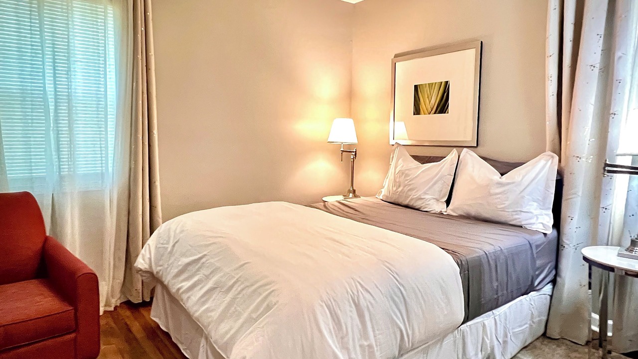 Photo of Bedroom in Atlanta