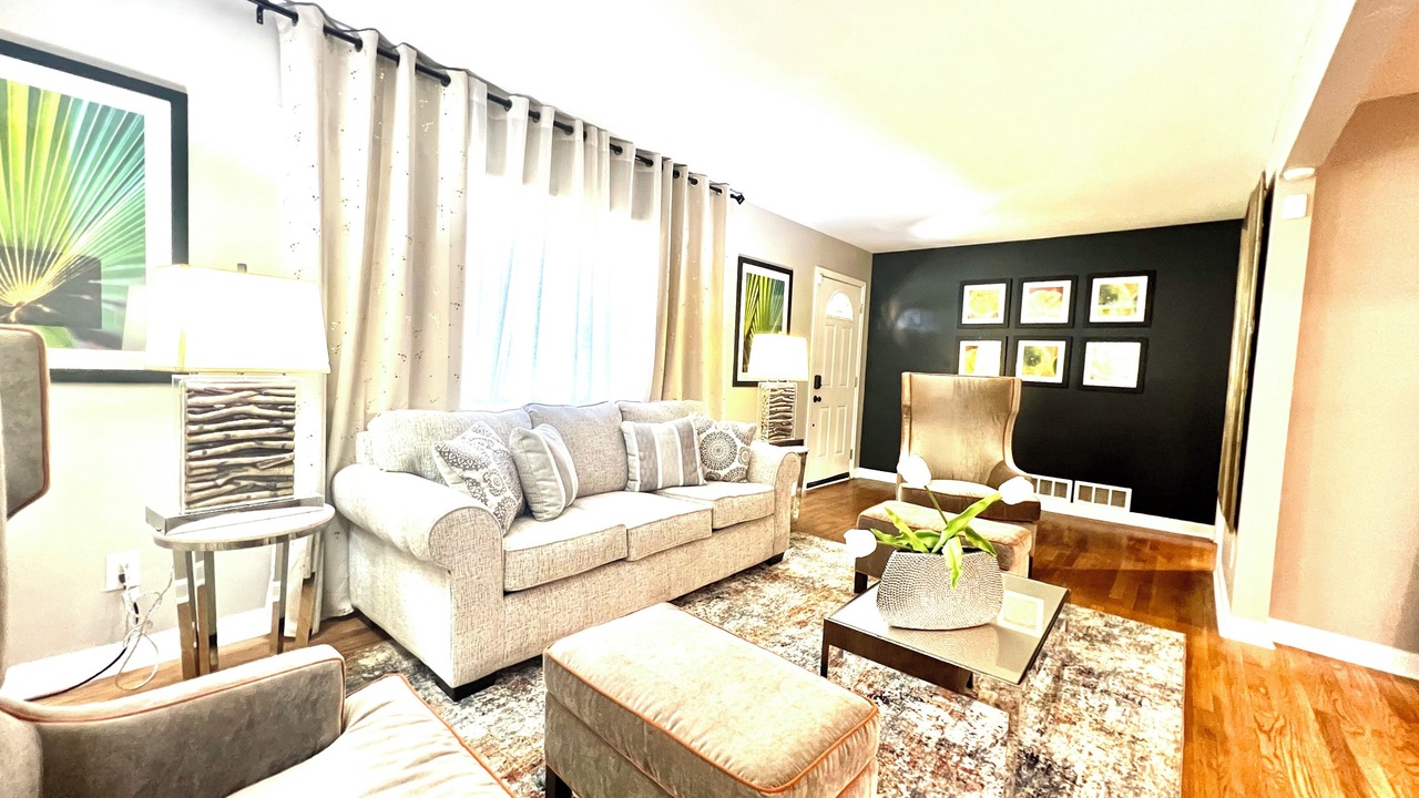 Photo of Livingroom in Atlanta