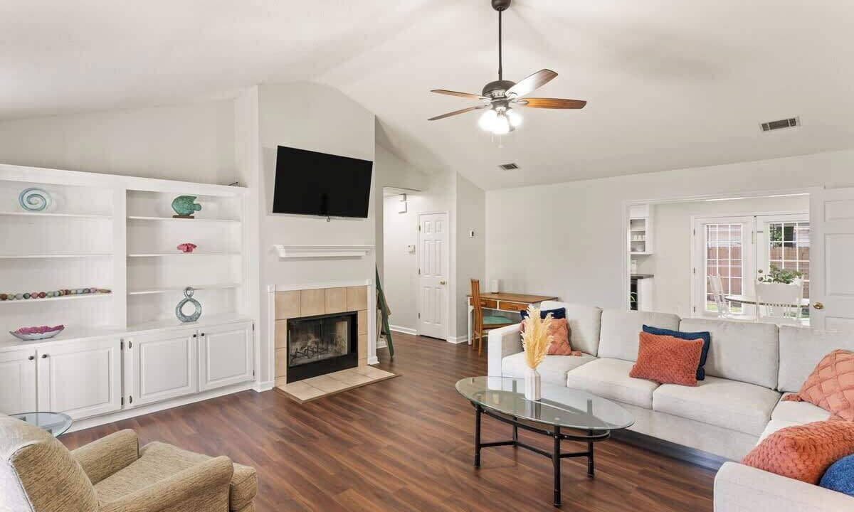 Photo of Livingroom in Brunswick