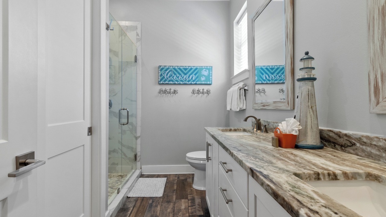 Photo of Bathroom in Emerald Waters Village