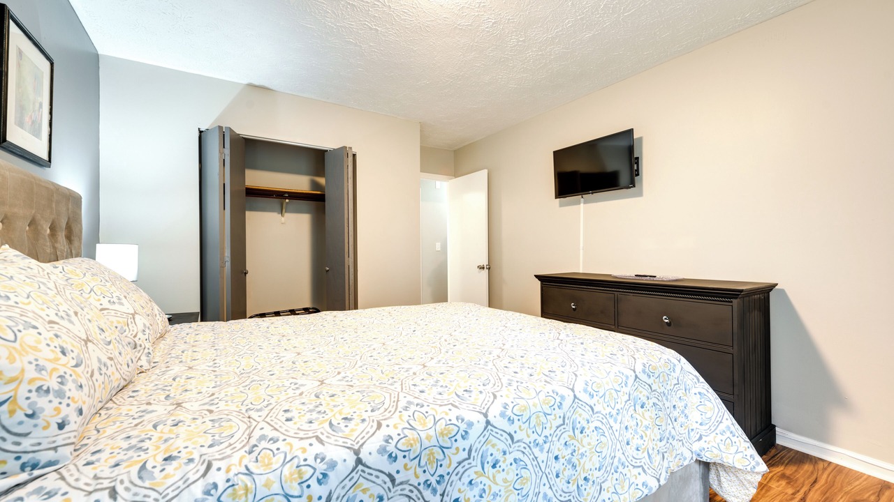 Photo of Bedroom in Fairburn