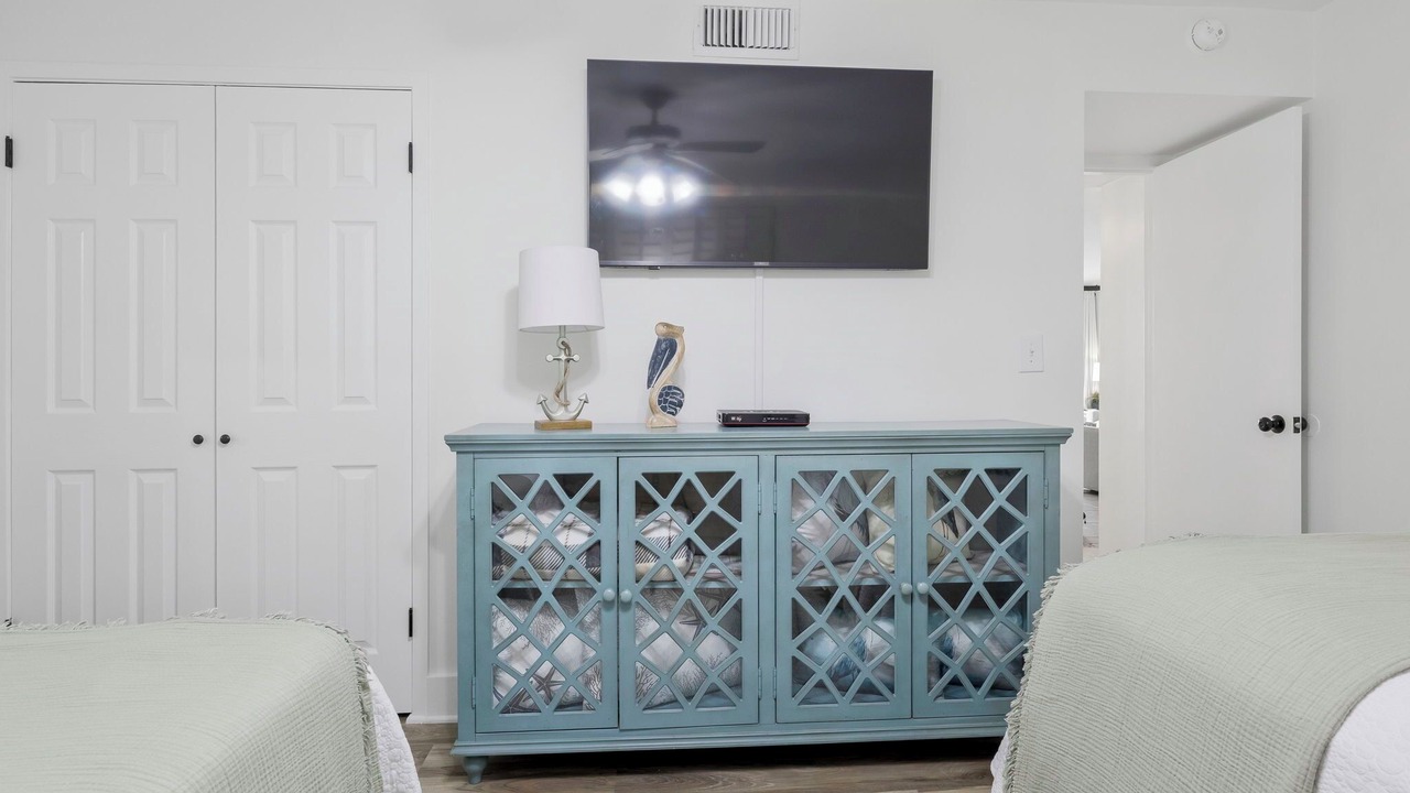 Photo of Bedroom in Orange Beach East