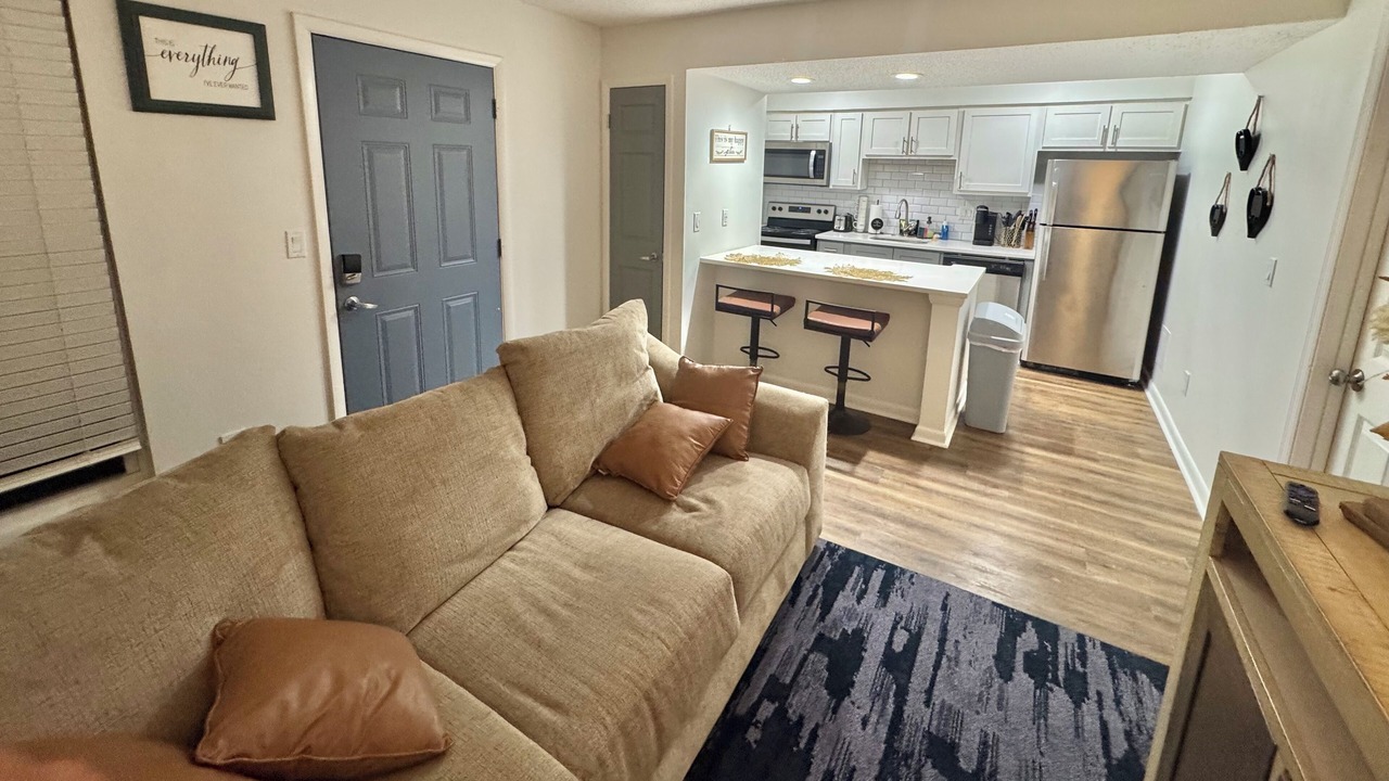 Photo of Livingroom in Huntsville