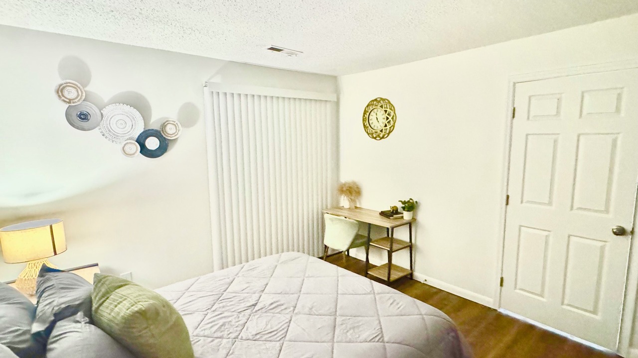Photo of Bedroom in Huntsville