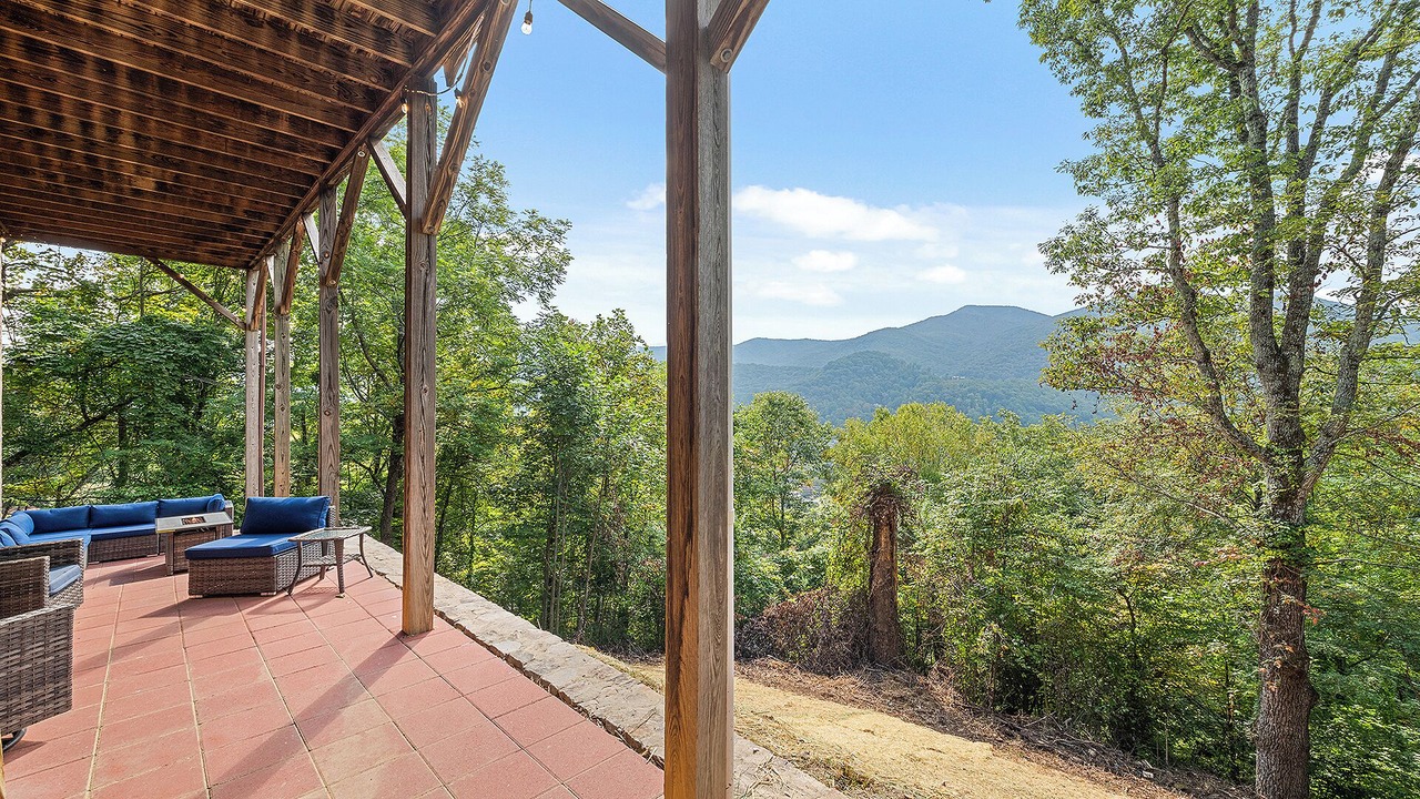 Photo of Outdoor in Maggie Valley