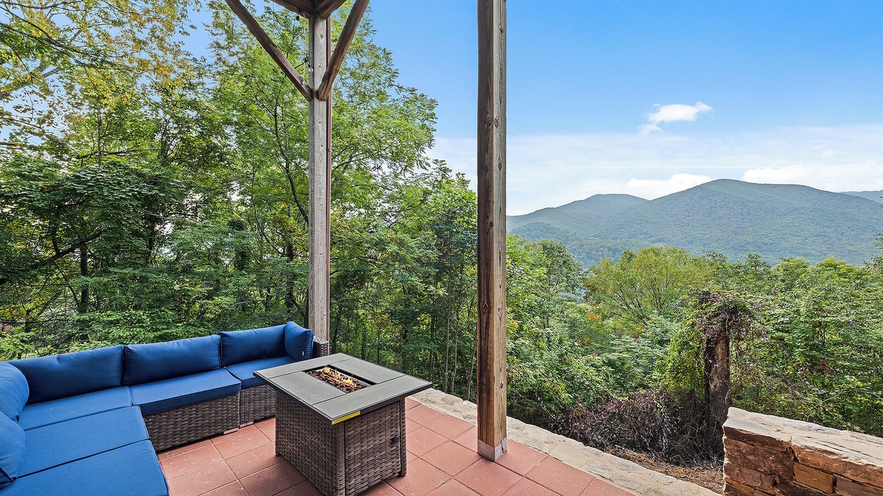 Photo of Outdoor in Maggie Valley