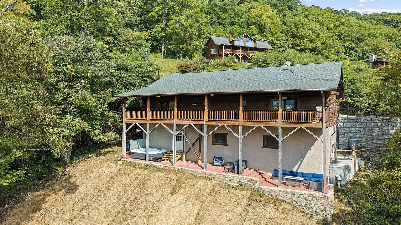 Photo of Outdoor in Maggie Valley