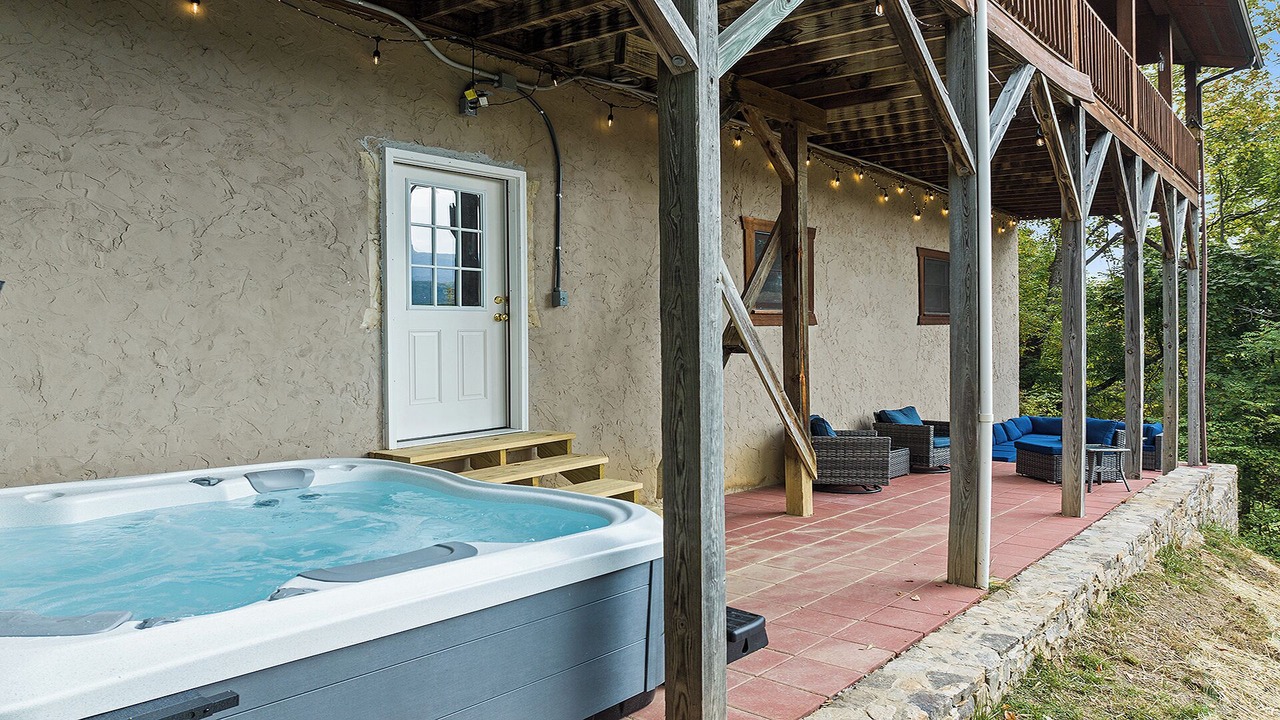 Photo of Patio Balcony in Maggie Valley