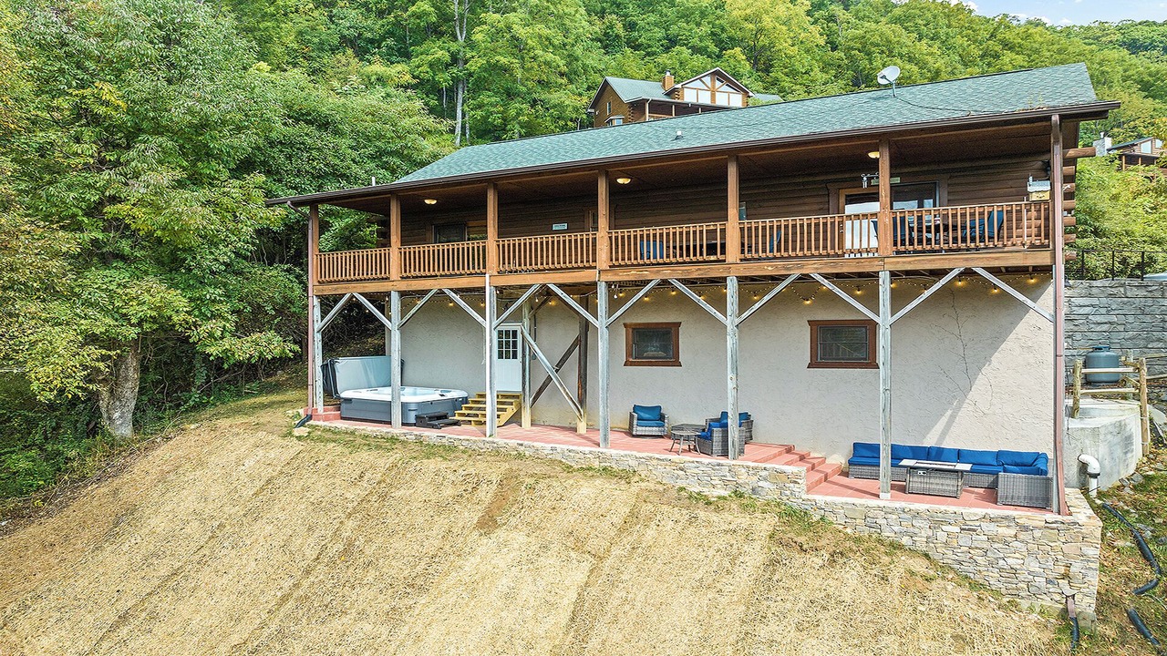 Photo of Outdoor in Maggie Valley