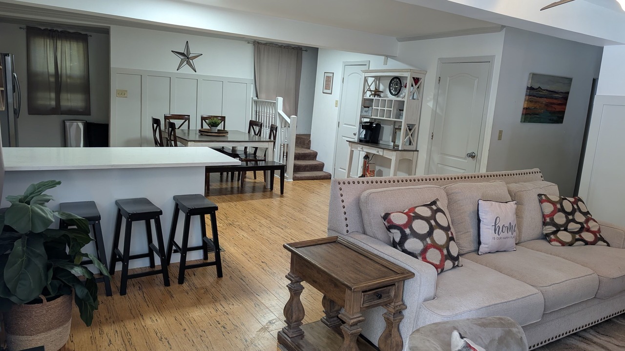 Photo of Livingroom in Church Street