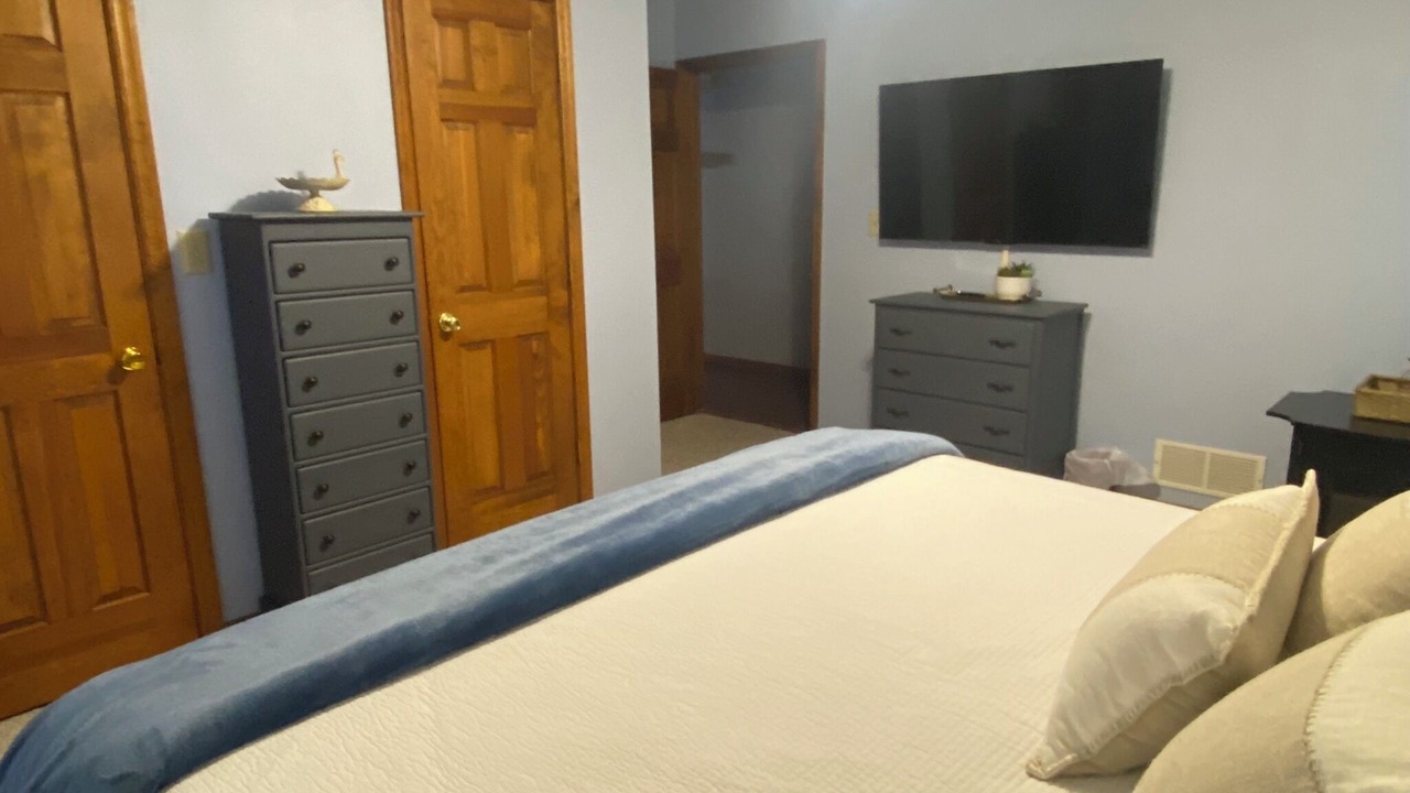 Photo of Bedroom in Eatonton
