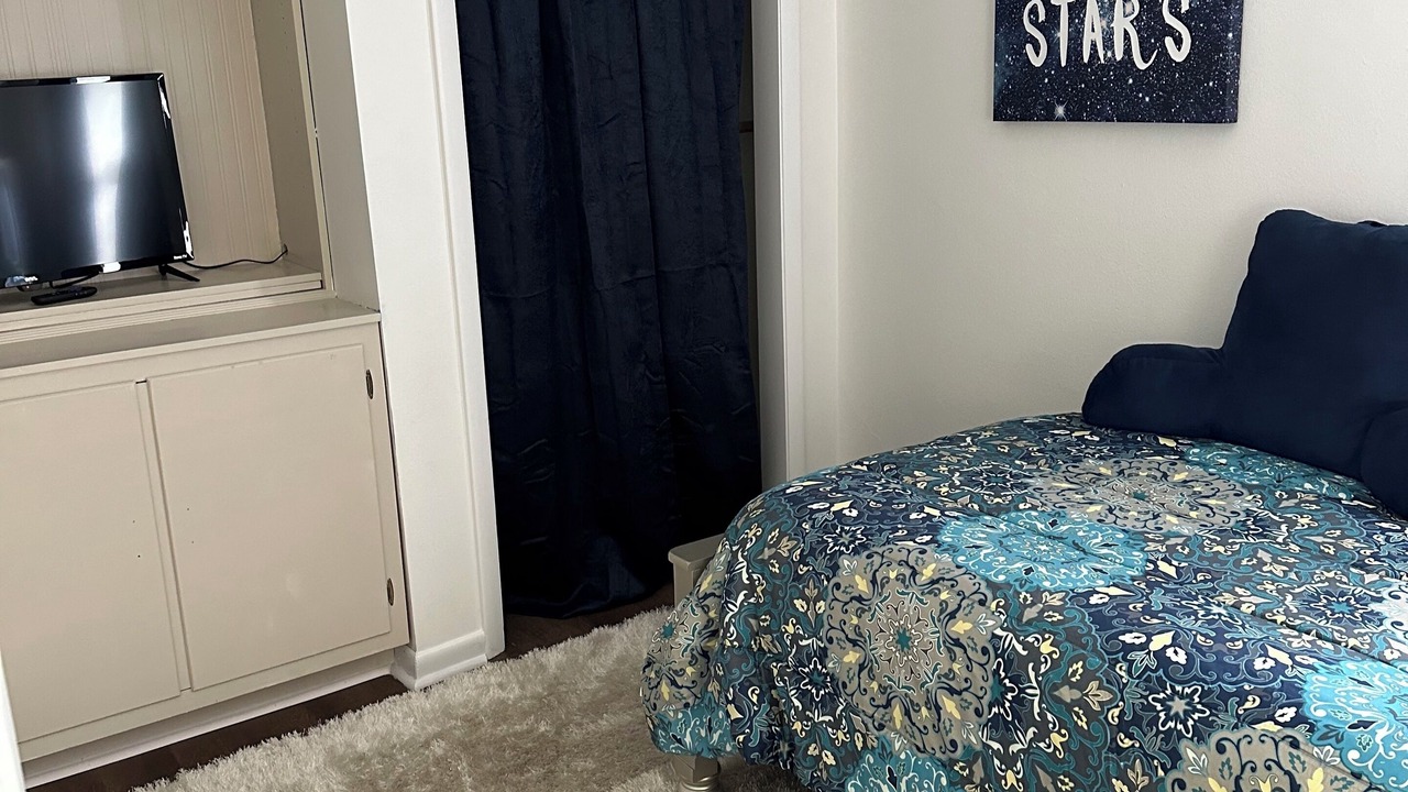 Photo of Bedroom in Tallahassee