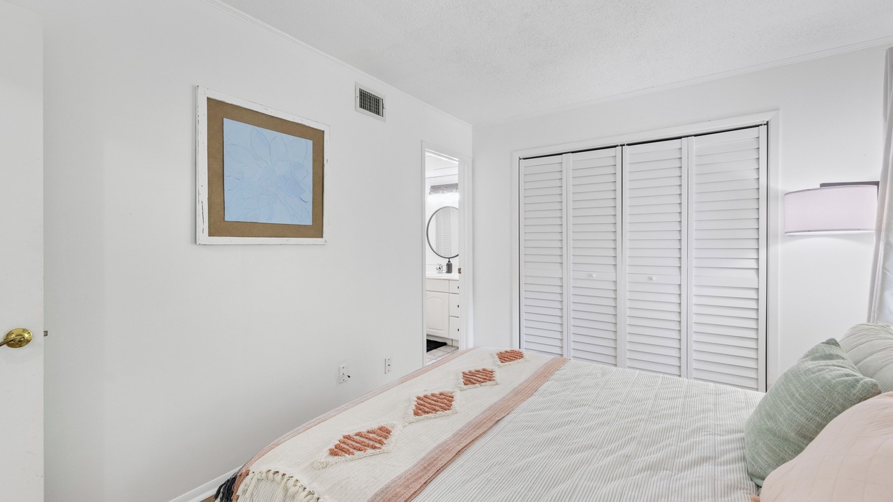Photo of Bedroom in Daphne