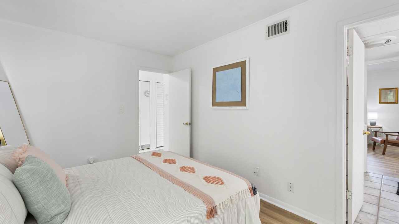 Photo of Bedroom in Daphne