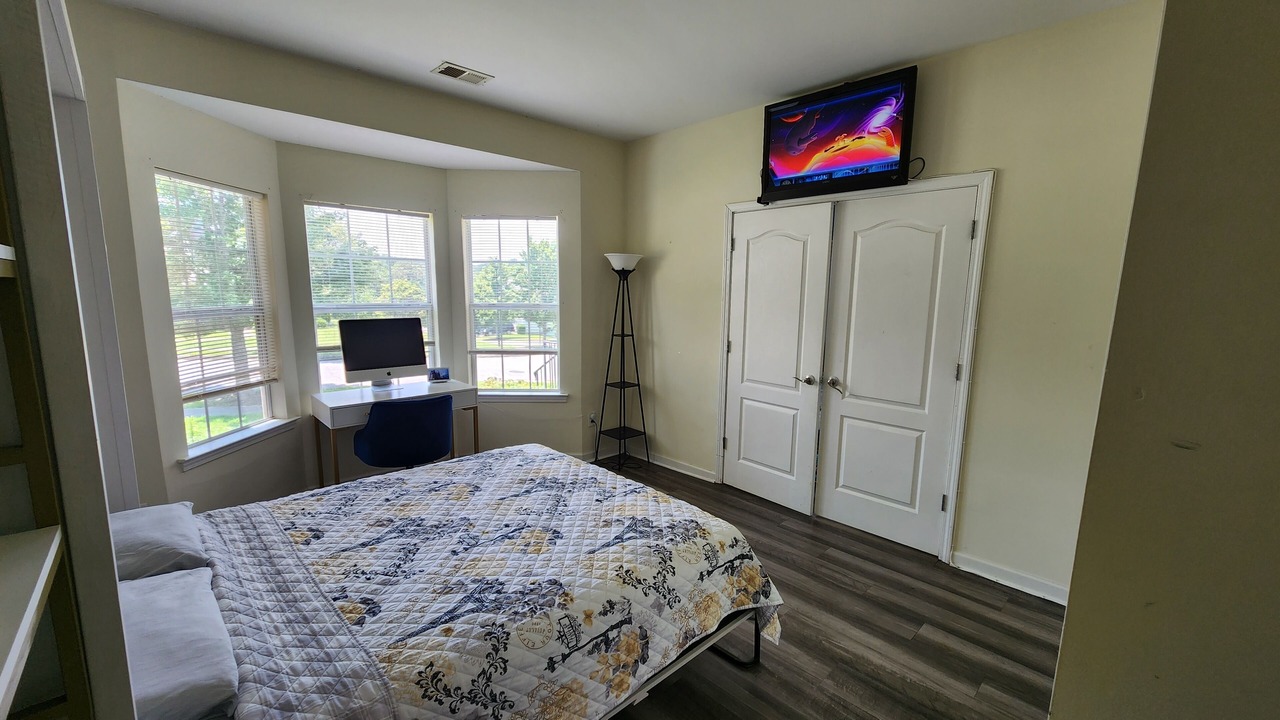 Photo of Bedroom in Fairburn