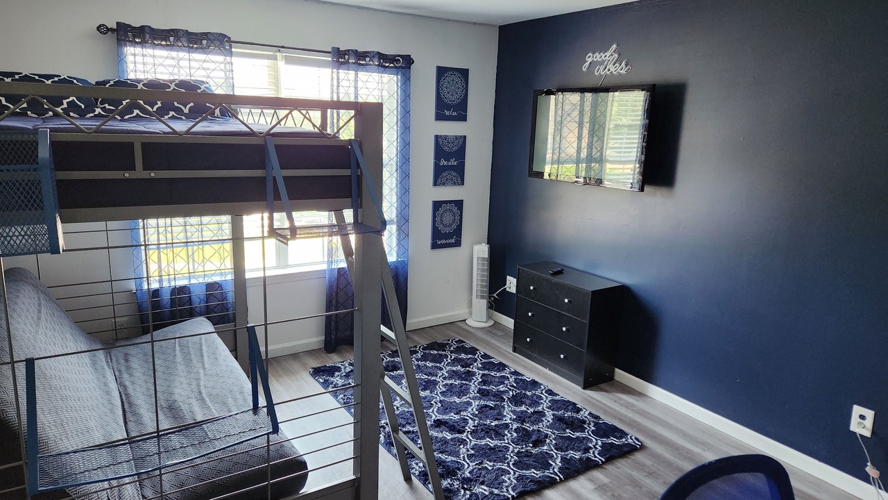 Photo of Bedroom in Fairburn