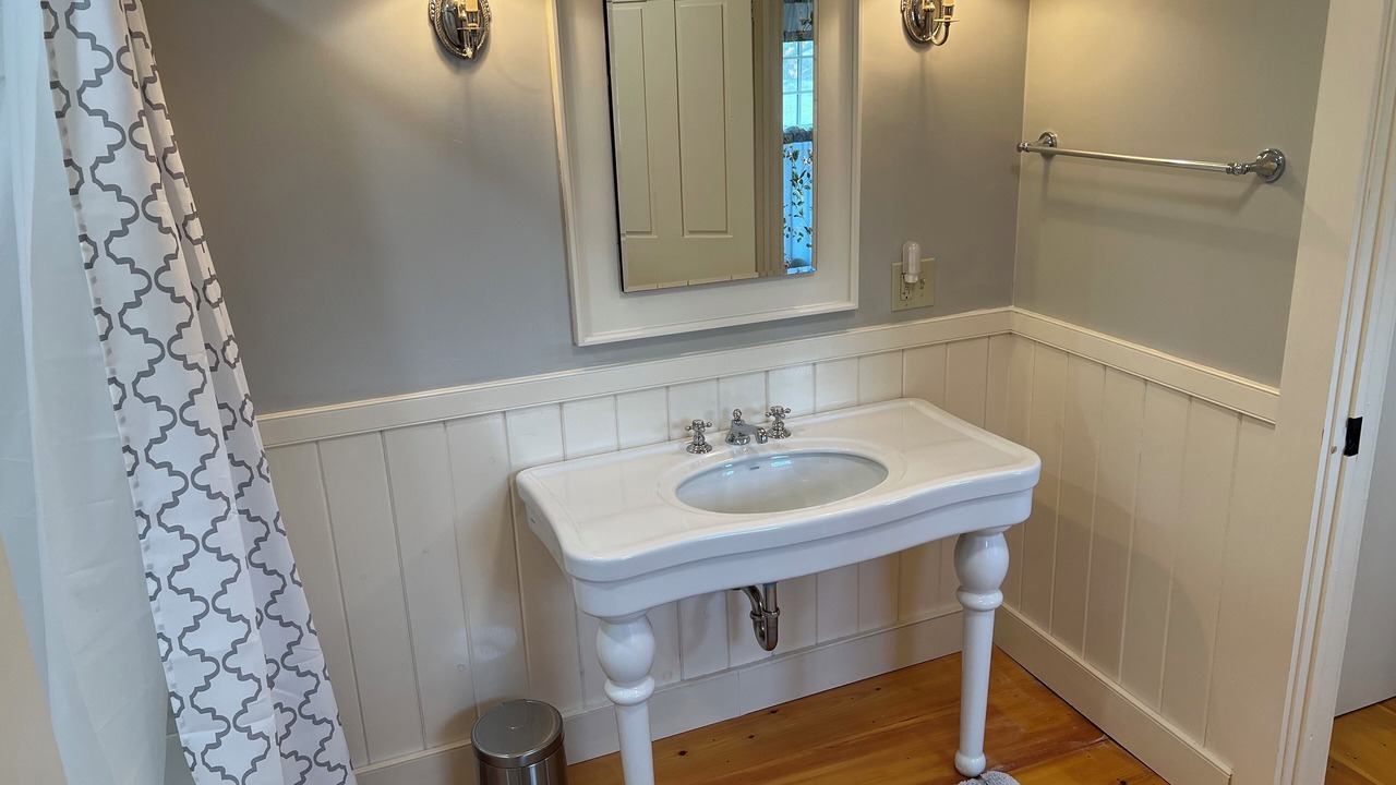 Photo of Bathroom in Belmont
