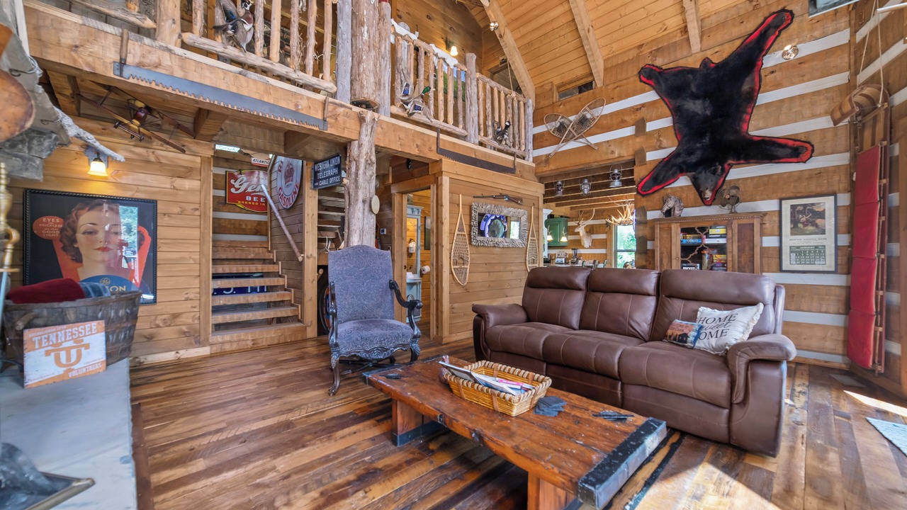 Photo of Livingroom in Dandridge