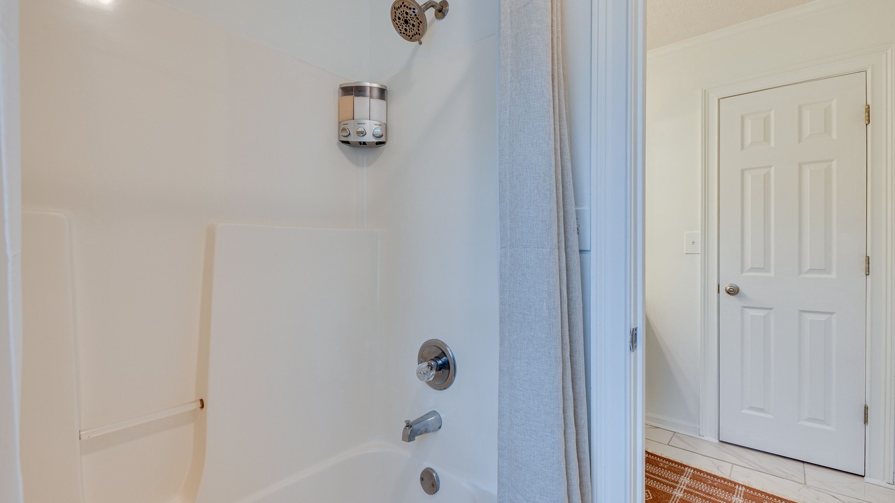 Photo of Bathroom in Newnan