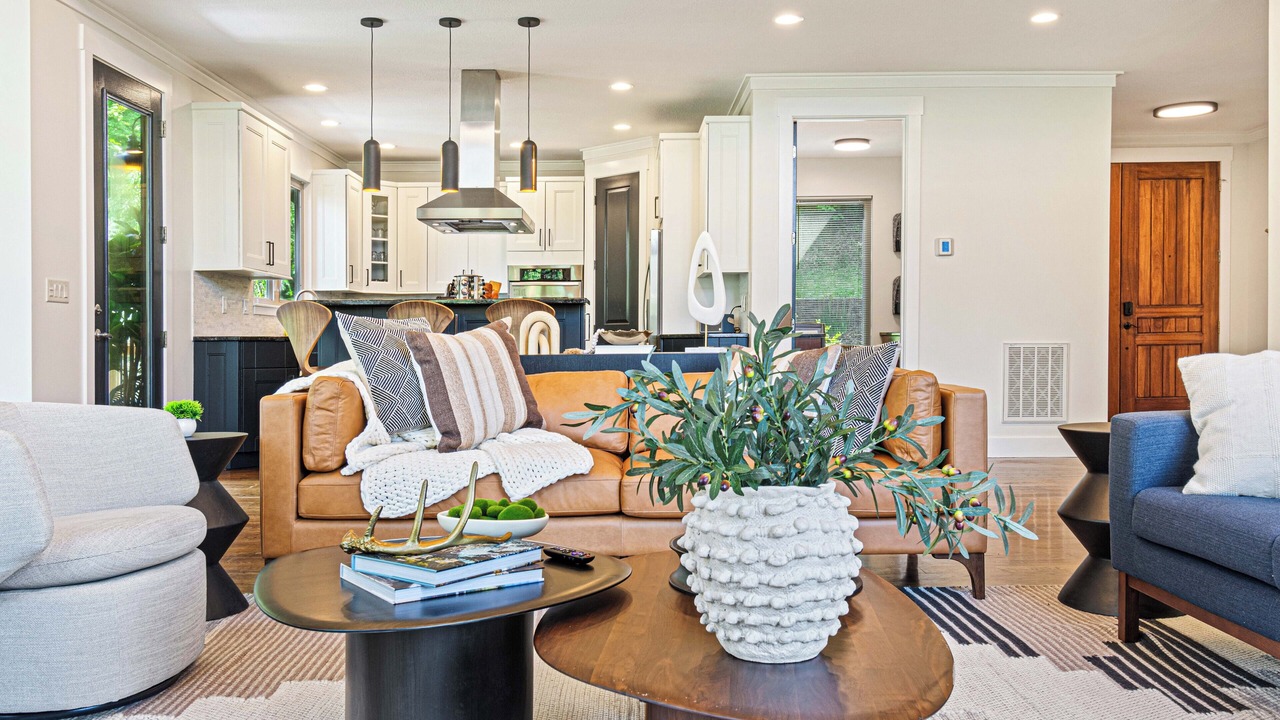 Photo of Livingroom in Asheville