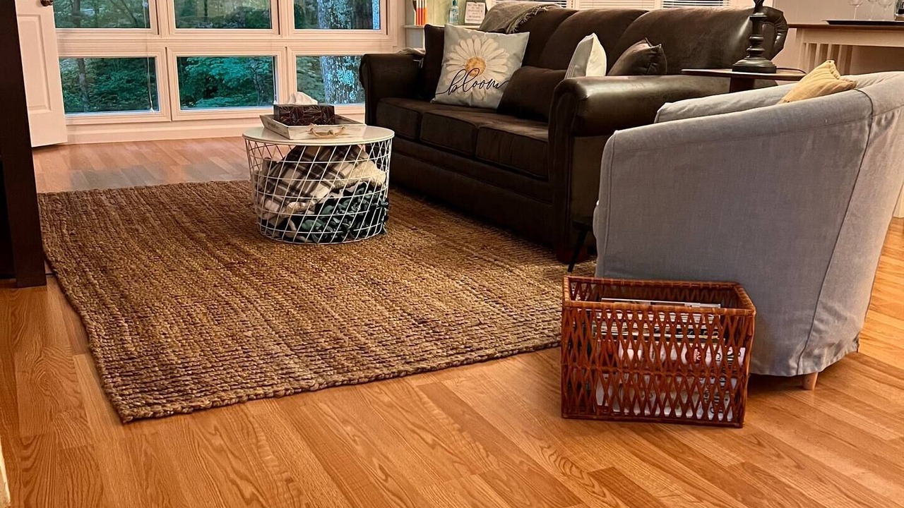 Photo of Livingroom in Walker-In-the-Hills