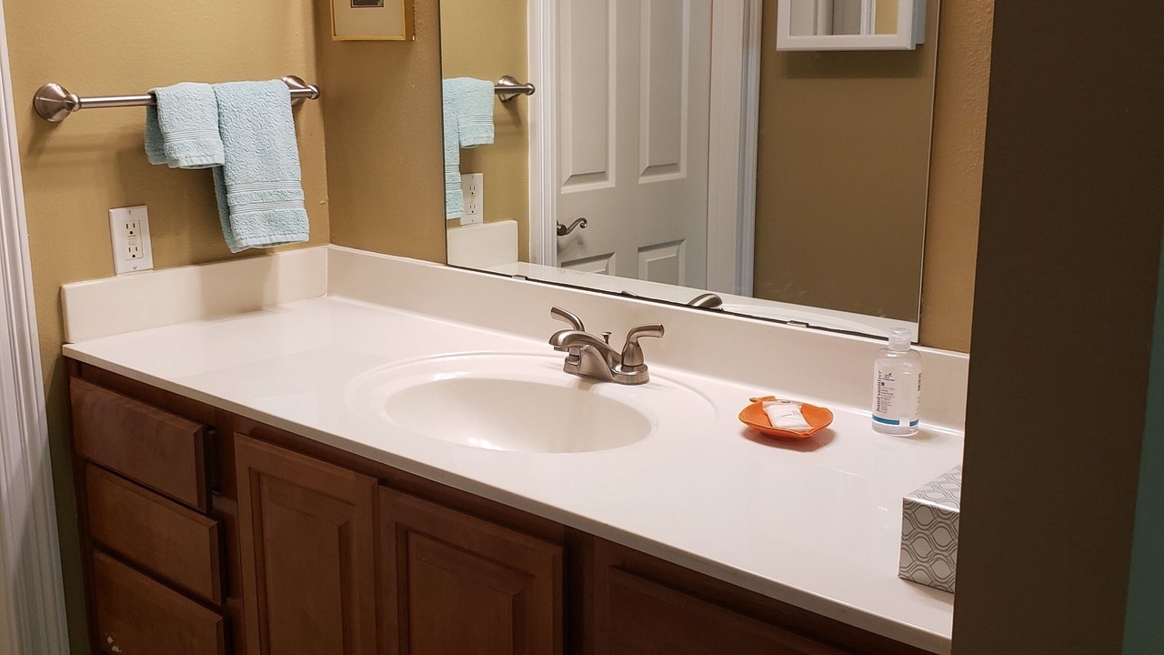 Photo of Bathroom in Diamondhead
