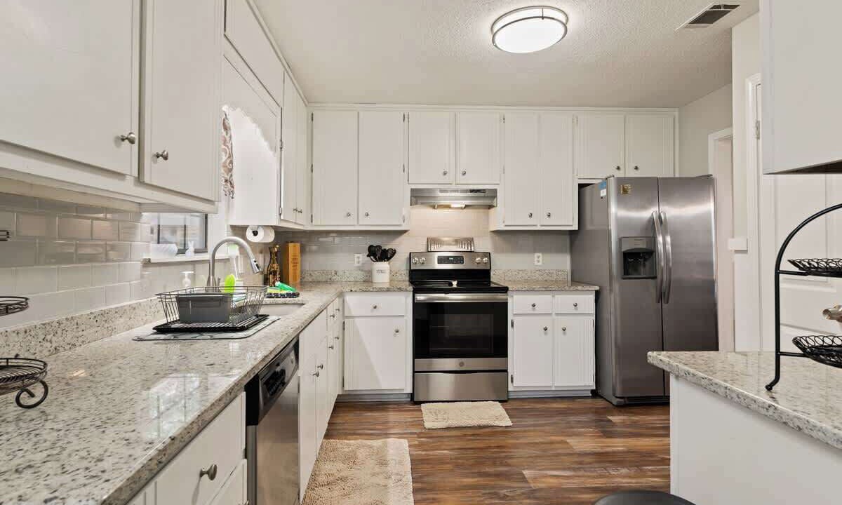 Photo of Kitchen in Country Club Estates