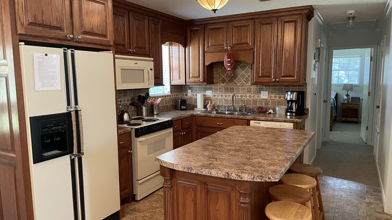 Photo of Kitchen in Guntersville