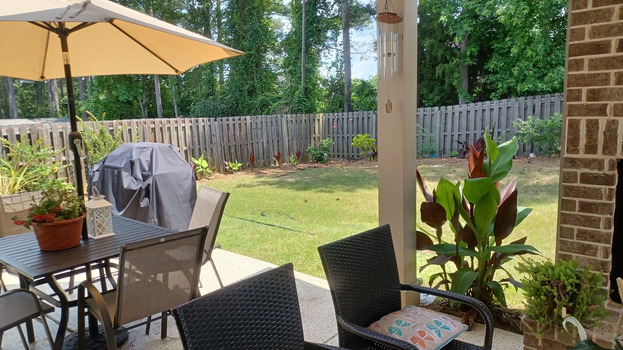 Photo of Outdoor in Canterbury Farms