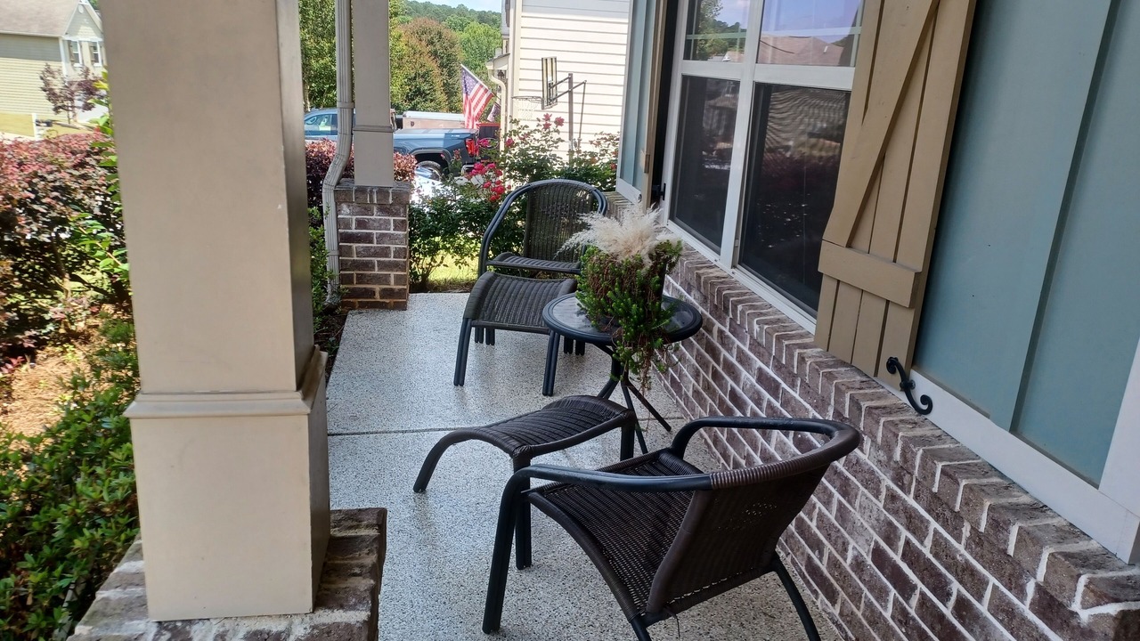 Photo of Patio Balcony in Canterbury Farms