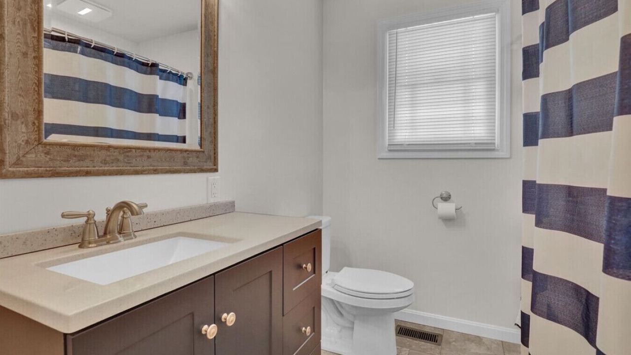 Photo of Bathroom in Paradise